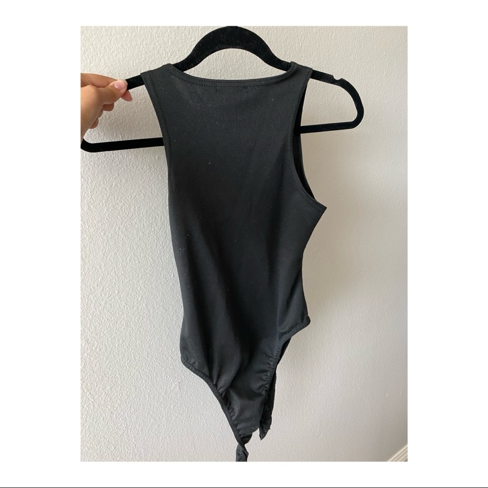 Pretty Little Thing bodysuit - Picture 2 of 3